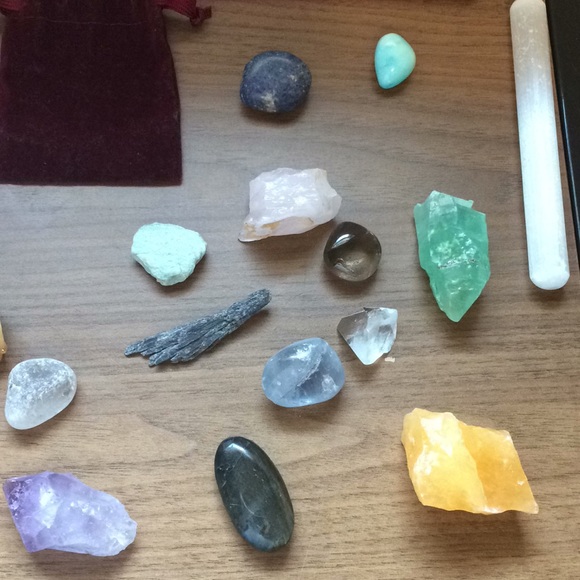 CRYSTAL ENERGY SET GALORE!!!! GREAT OFFER☮️💓☯️🕉 - Picture 2 of 8
